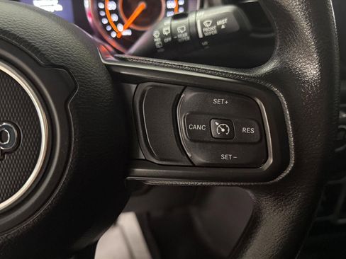 Used 2021 Jeep Wrangler Sport image 18