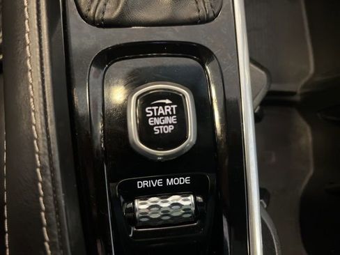 Used 2020 Volvo XC90 T6 Inscription image 34