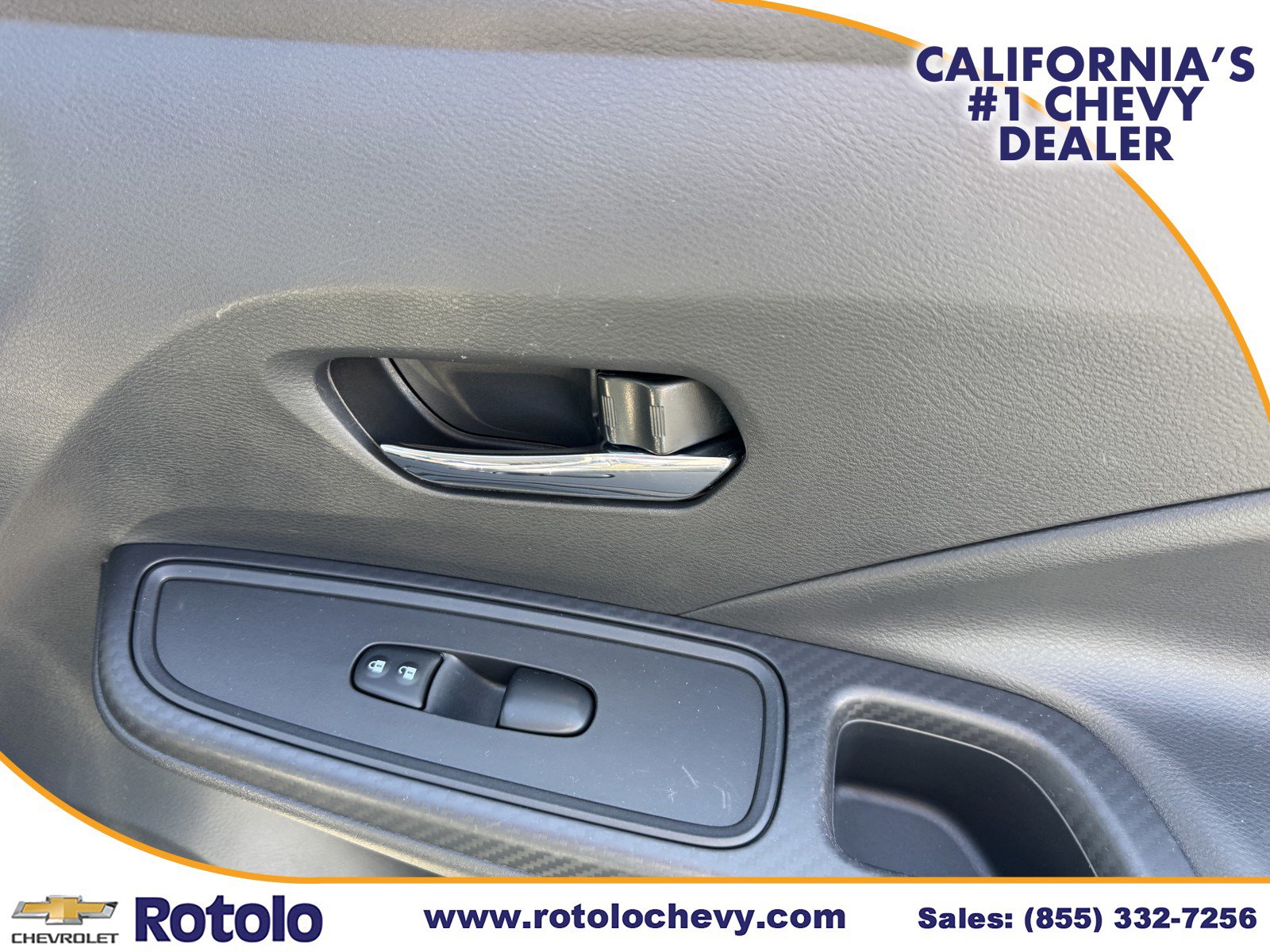 Used 2024 Nissan Versa SV FWD image 10