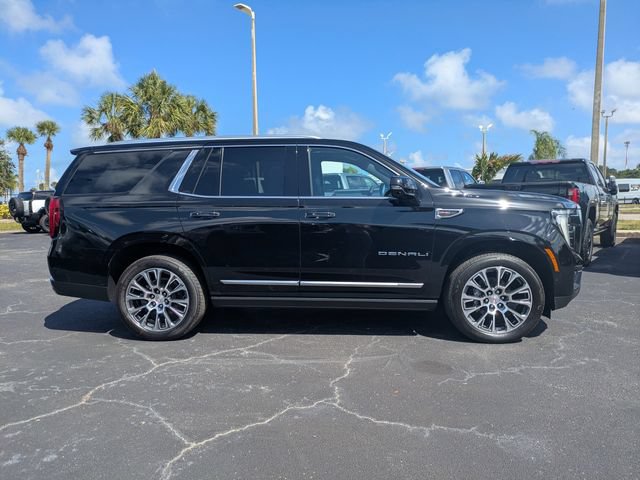 New 2026 GMC Yukon Denali w/ Denali Reserve Package AWD/4WD image 3