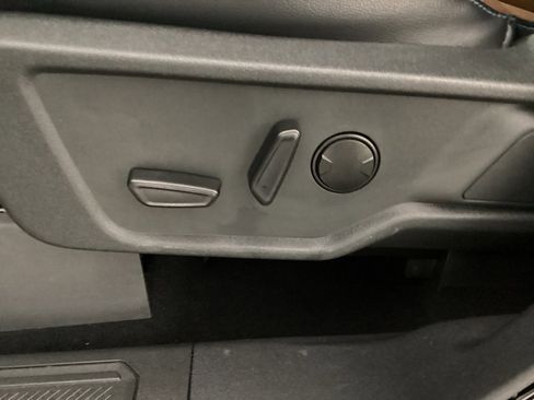 Used 2021 Ford Bronco Outer Banks image 16