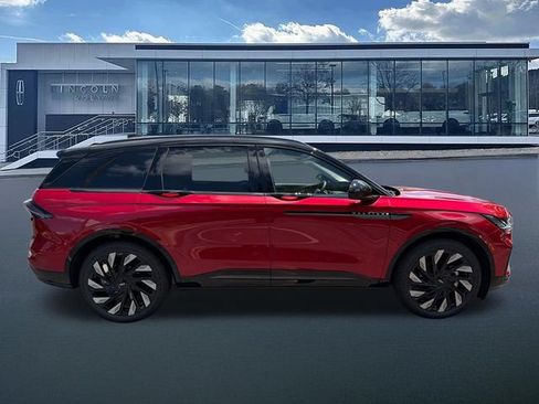 New 2026 Lincoln Nautilus Reserve AWD/4WD image 9