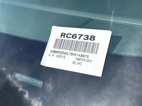 Used 2025 Hyundai Santa Fe SEL AWD/4WD image 30