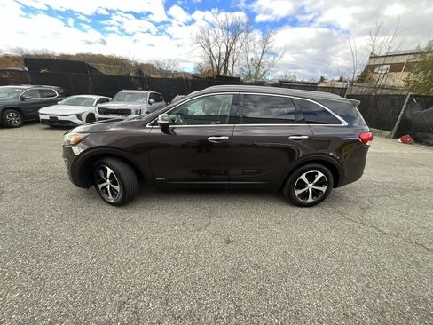 Used 2016 Kia Sorento EX image 5