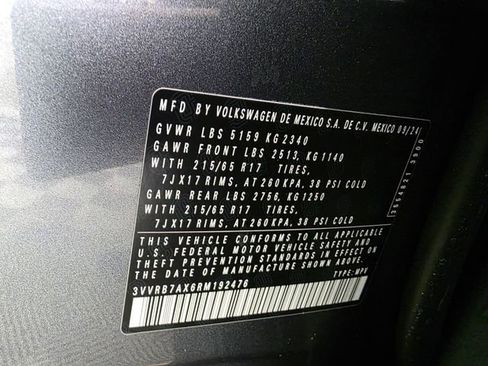 Certified 2024 Volkswagen Tiguan S image 41