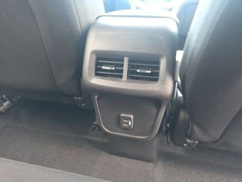 Used 2024 Chevrolet Equinox LS AWD/4WD image 14