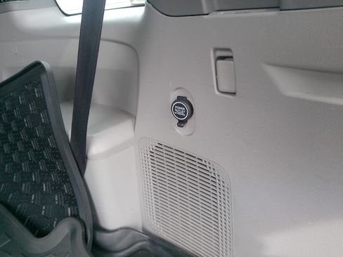 Used 2011 Honda Pilot EX image 23