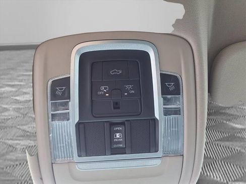 Used 2020 RAM 1500 Laramie image 15