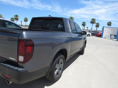 Used 2023 Honda Ridgeline RTL-E image 3