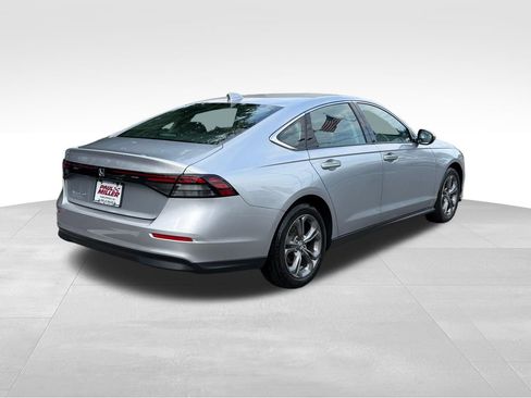 Used 2024 Honda Accord EX image 7