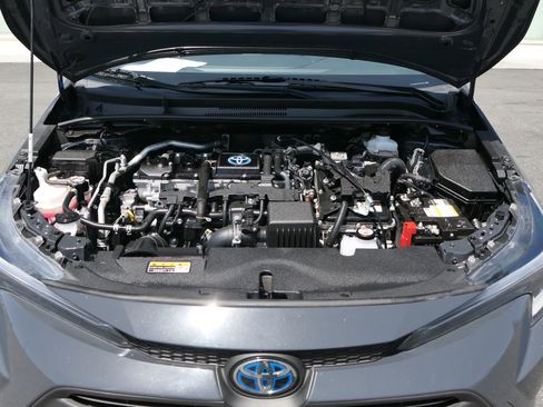 Used 2023 Toyota Corolla LE FWD image 27