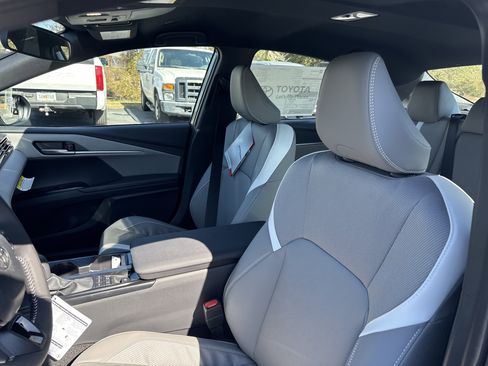 New 2026 Toyota Camry SE image 14