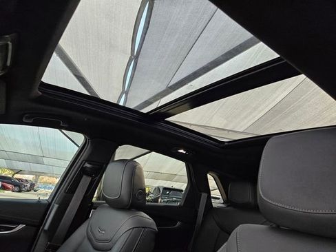 New 2025 Cadillac XT5 Premium Luxury w/ Technology Package image 9