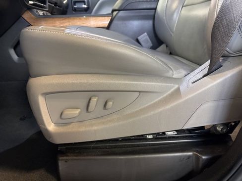 Used 2019 Chevrolet Silverado 3500 LTZ w/ Duramax Plus Package image 15