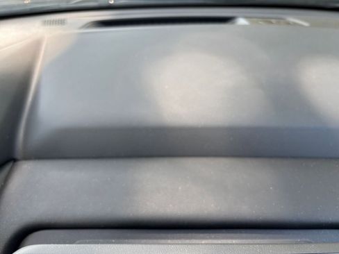 Used 2025 Nissan Rogue SV FWD image 17