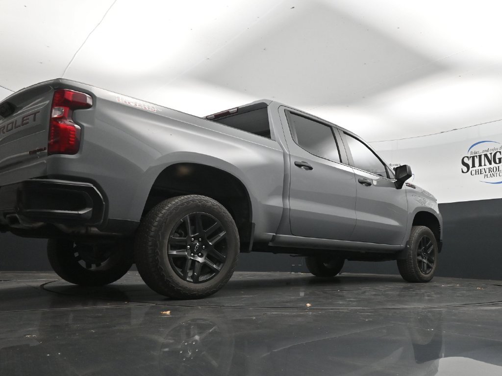 Used 2025 Chevrolet Silverado 1500 Custom Trail Boss AWD/4WD image 32