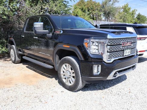 Used 2022 GMC Sierra 3500 Denali AWD/4WD image 17