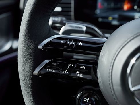 Used 2024 Mercedes-Benz GLS 63 AMG 4MATIC image 56