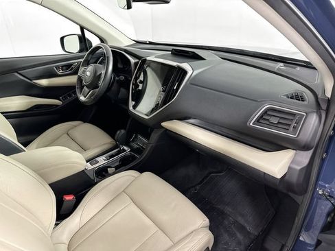 Used 2023 Subaru Ascent Limited AWD/4WD image 29
