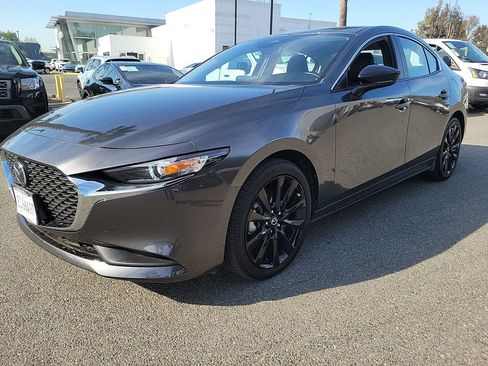 Used 2025 MAZDA MAZDA3 s image 11