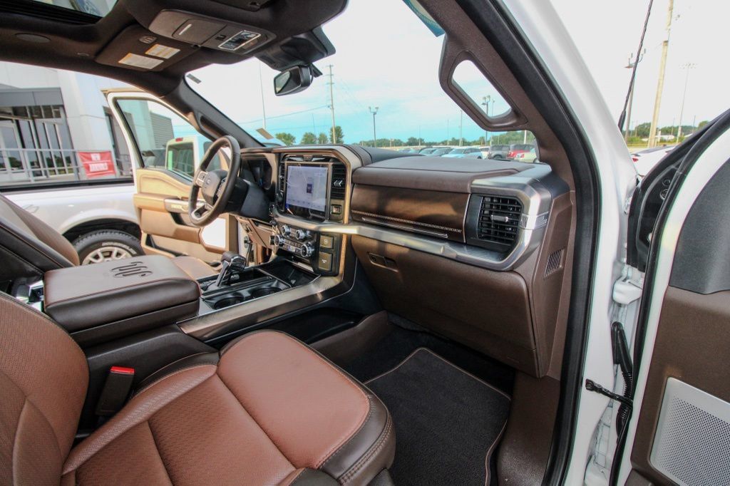 Used 2025 Ford F150 King Ranch AWD/4WD image 18