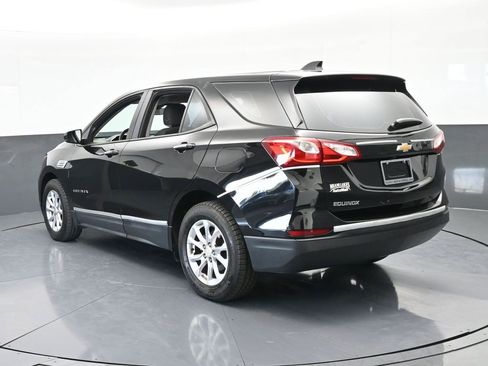 Used 2020 Chevrolet Equinox LS image 4