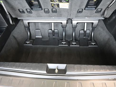 Used 2020 Toyota Sienna SE Premium image 58