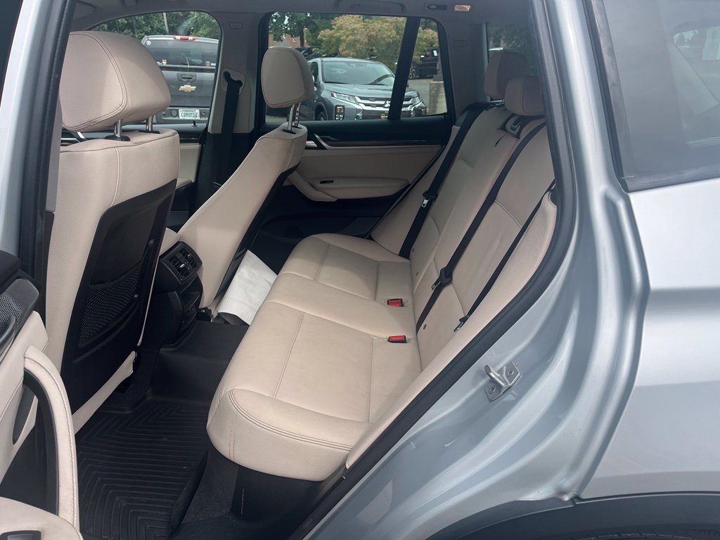 Used 2016 BMW X3 xDrive28i AWD/4WD image 18