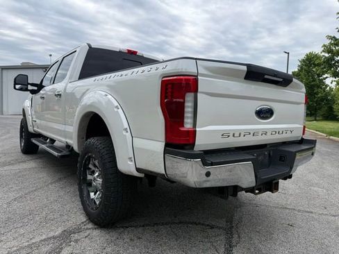 Used 2019 Ford F250 Lariat w/ Lariat Ultimate Package AWD/4WD image 5