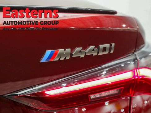 Used 2023 BMW M440i Coupe w/ Premium Package RWD image 21