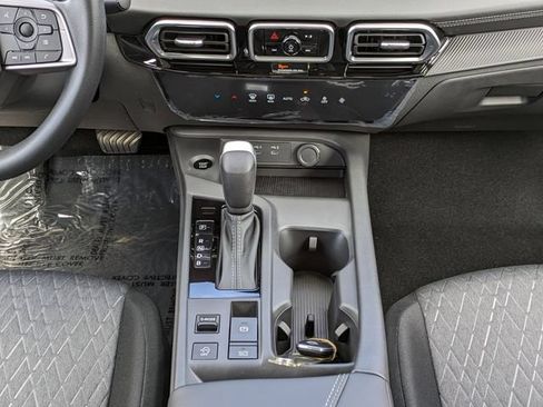 New 2026 Nissan Sentra SV w/ Floor Mat Package FWD image 18