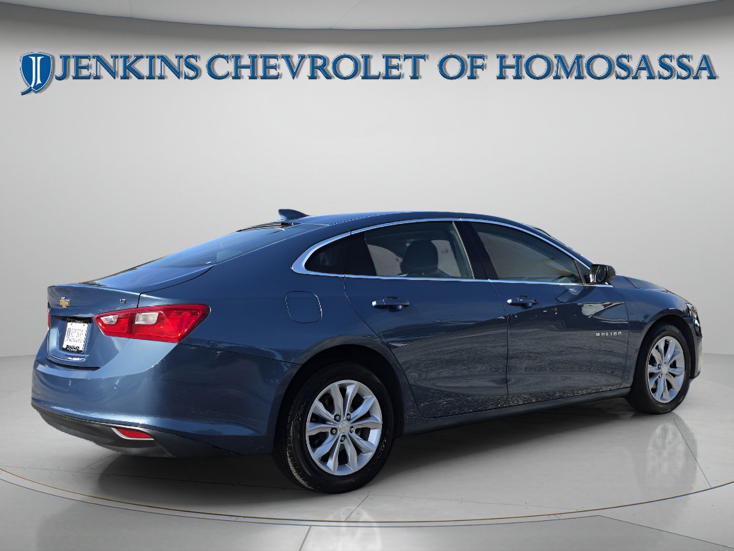 Used 2025 Chevrolet Malibu LT FWD image 4
