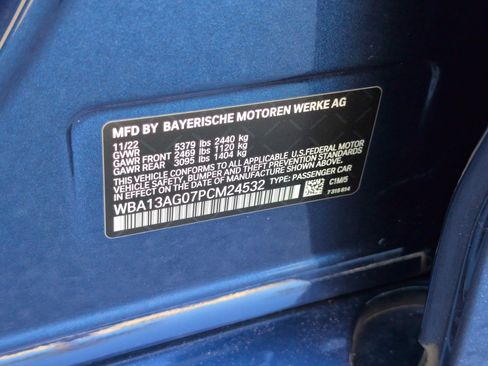 Used 2023 BMW 530e w/ M Sport Package image 35