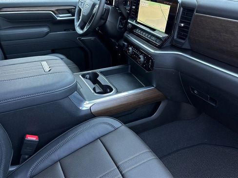 New 2025 Chevrolet Silverado 3500 High Country w/ High Country Premium Package image 15