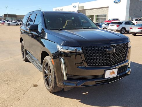 Used 2022 Cadillac Escalade Premium Luxury w/ LPO, Floor Liner Package image 6