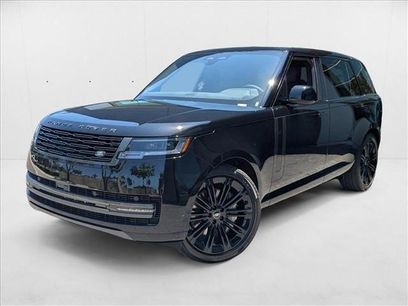 New 2025 Land Rover Range Rover Long Wheelbase SE
