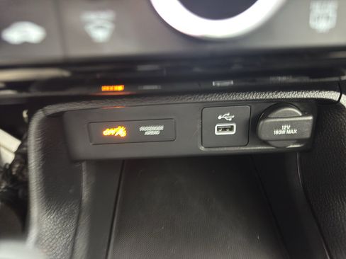 Used 2023 Honda Civic Sport image 22