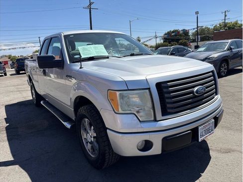Used 2010 Ford F150 2WD SuperCab image 4
