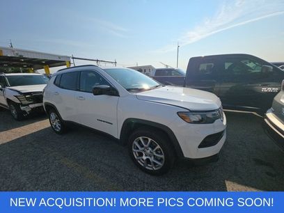 Used 2023 Jeep Compass Latitude w/ Sun and Sound Group