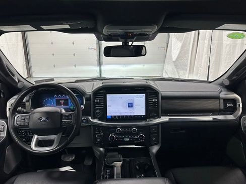 Used 2025 Ford F150 Lariat w/ Equipment Group 501A Mid image 41