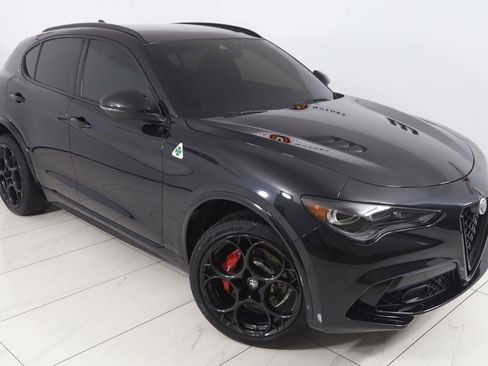 Used 2024 Alfa Romeo Stelvio Quadrifoglio w/ Active Assist Plus Package AWD/4WD image 18