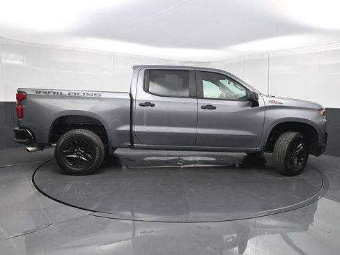 Used 2021 Chevrolet Silverado 1500 Custom Trail Boss AWD/4WD image 37