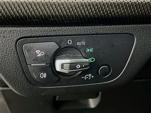 Used 2024 Audi SQ5 Premium Plus image 10