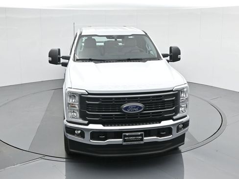New 2026 Ford F350 XL w/ FX4 Off-Road Package AWD/4WD image 38