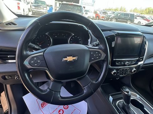 Used 2019 Chevrolet Traverse LT AWD/4WD image 14