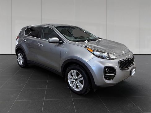 Used 2019 Kia Sportage LX image 7