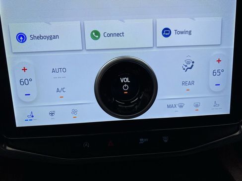 Certified 2024 Ford Expedition Limited image 26