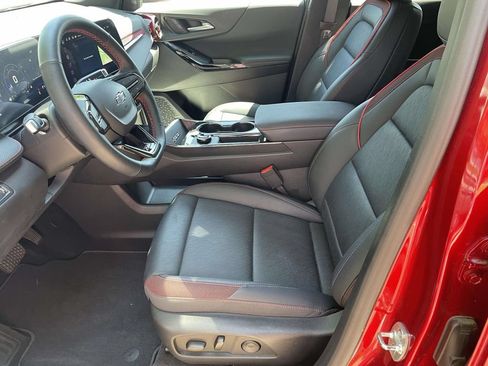 Used 2025 Chevrolet Equinox RS w/ Safety and Technology Package FWD image 10