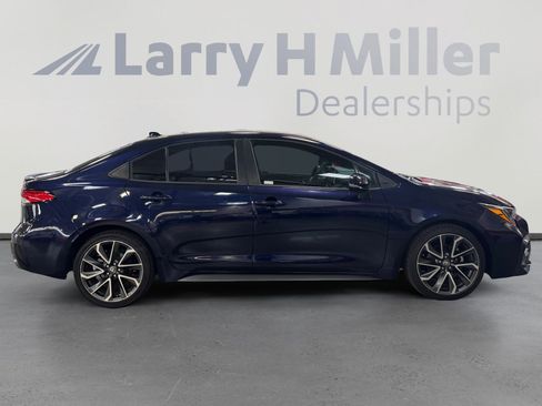 Used 2020 Toyota Corolla SE w/ Carpet Mat Package (TMS) FWD image 6