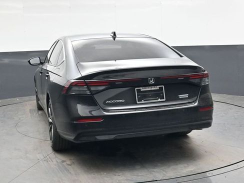 Used 2023 Honda Accord Touring image 5